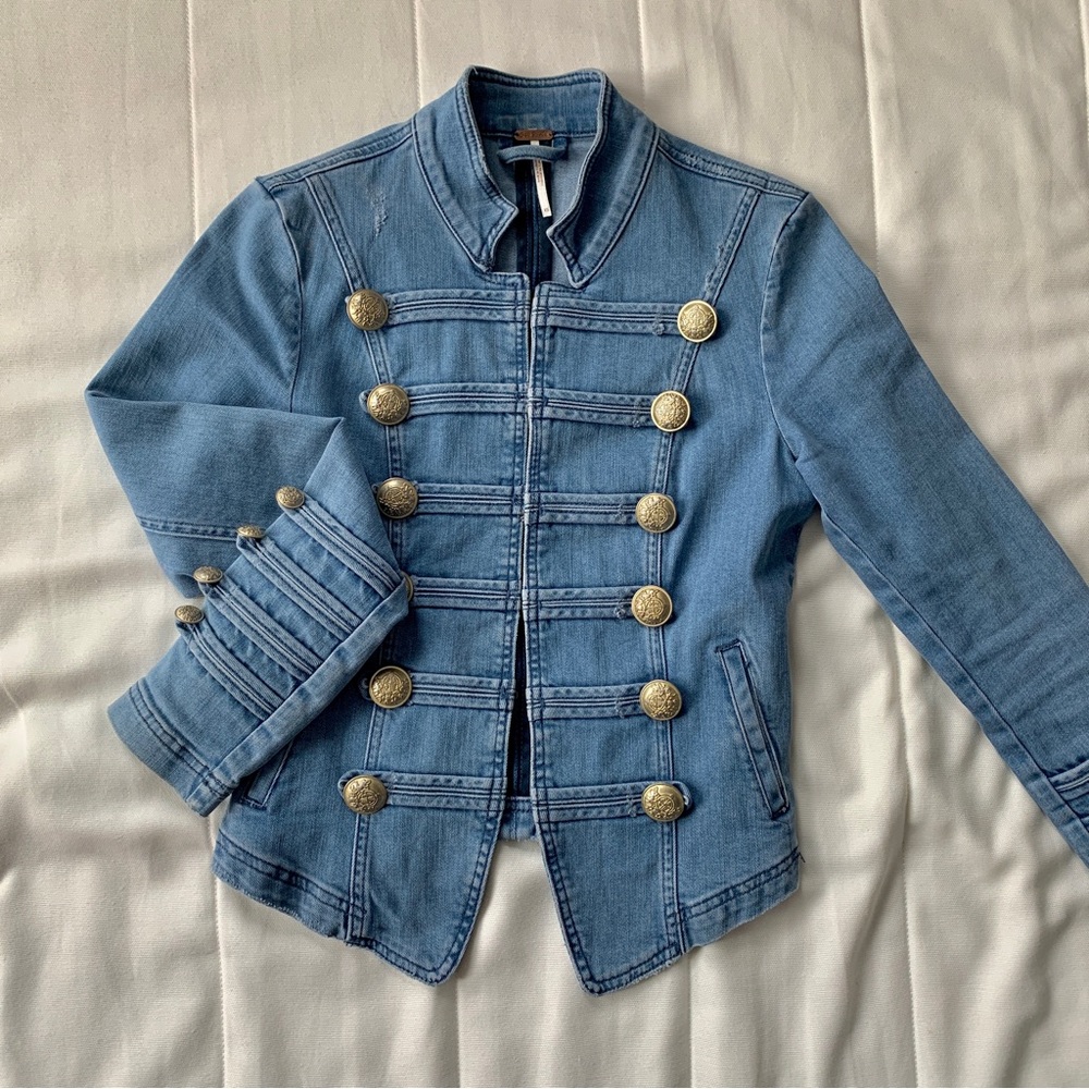 Free people Jean jacket（sold！）